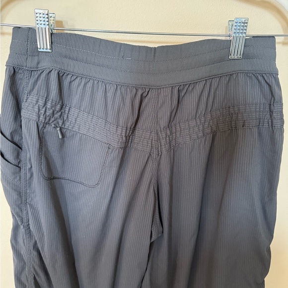 [6] Lululemon Unlined Studio Gray Capri’s - Picture 9 of 11